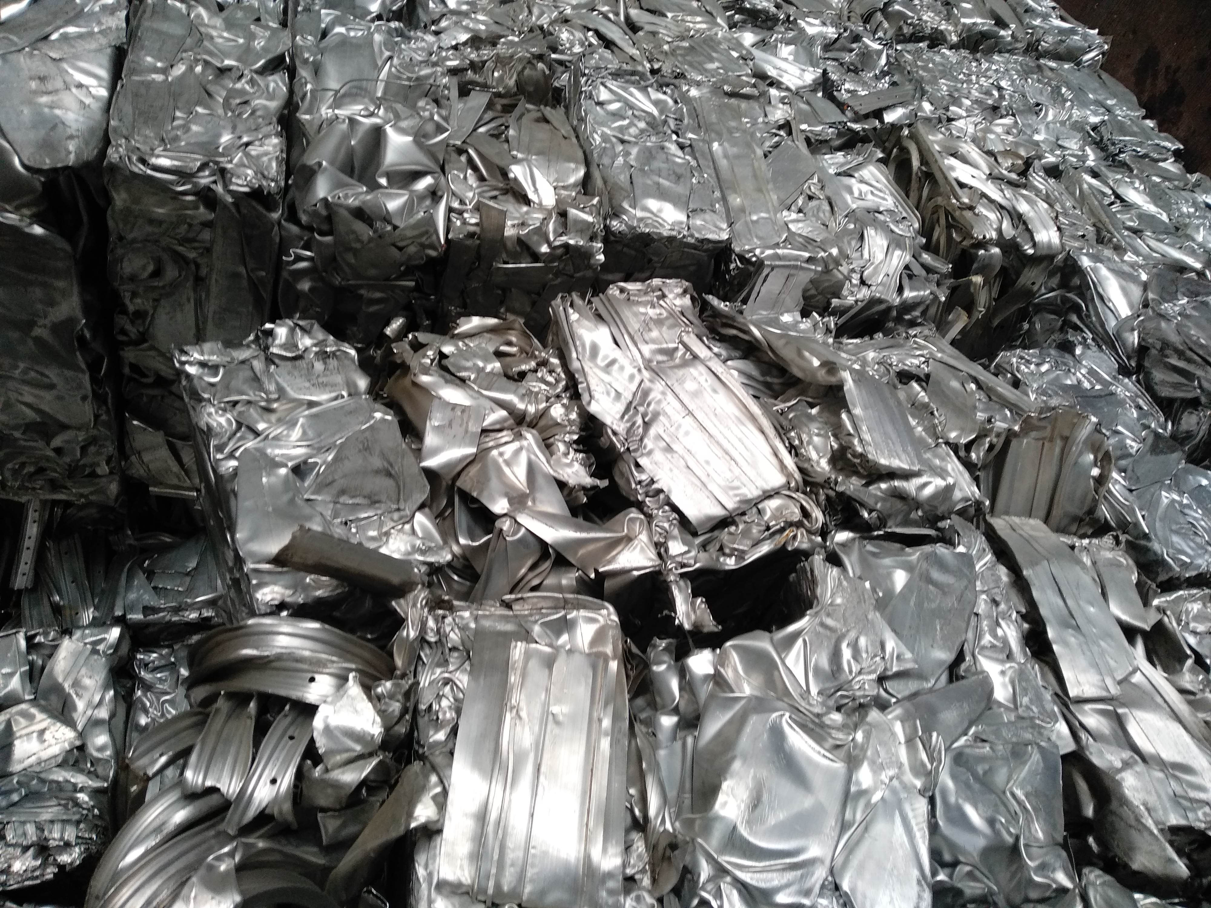 BUY ALUMINIUM SCRAP