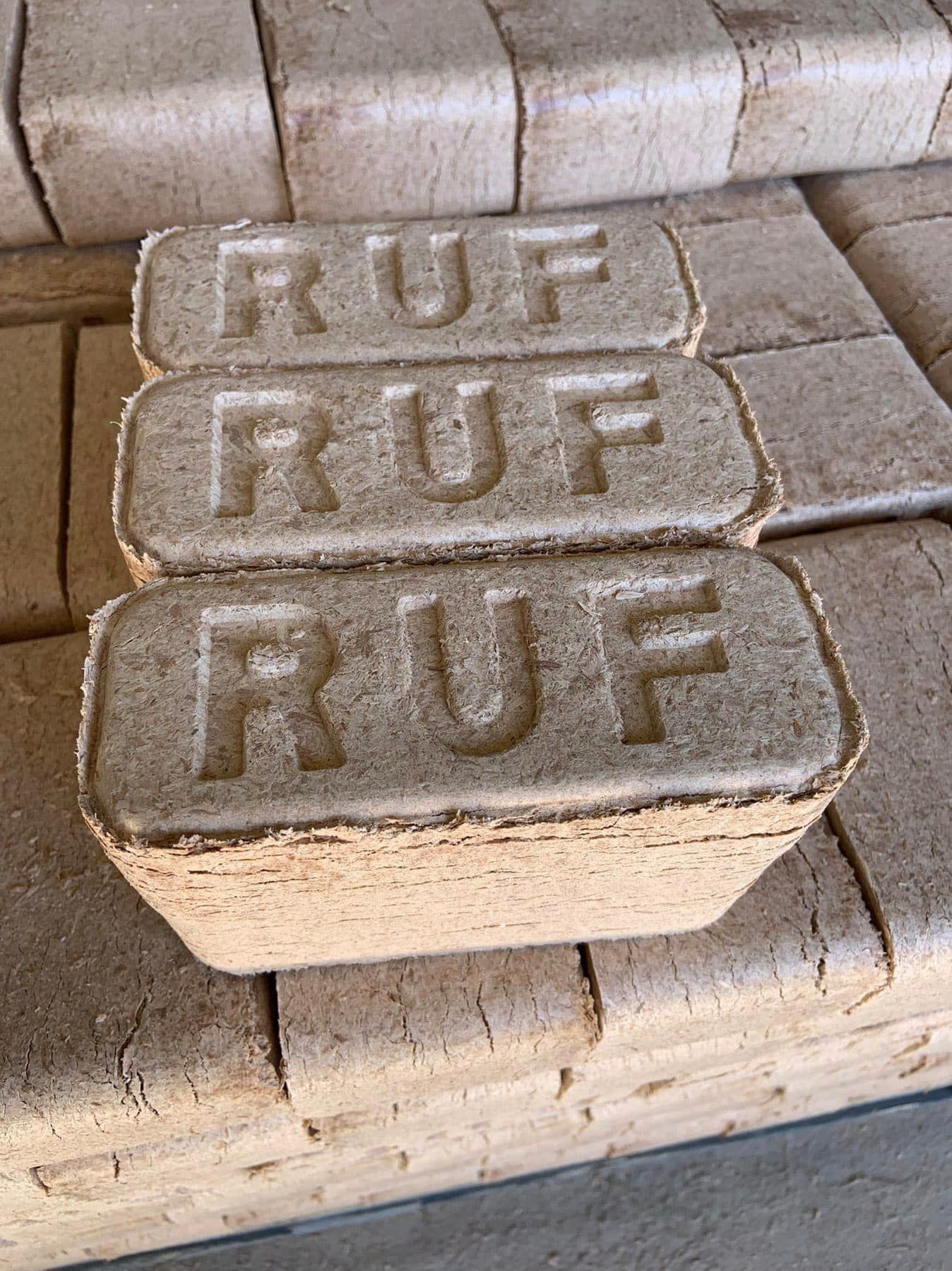 Eco Friendly RUF Briquettes Wood Briquettes-Sawdust Briquettes